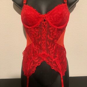 Elegant Red Lace Bustier